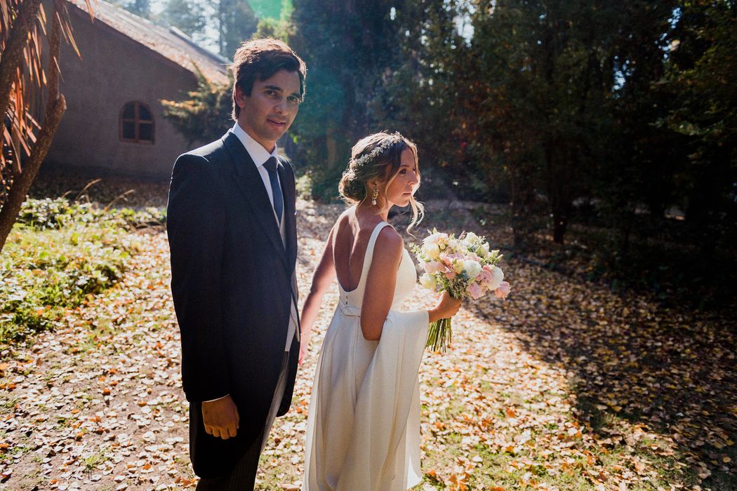 Anto and Juan Pi on their wedding day